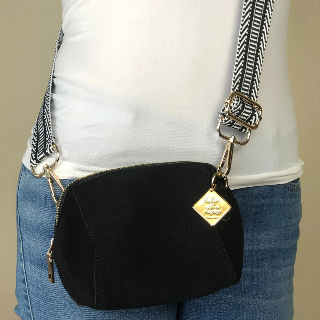 Hexy Crossbody