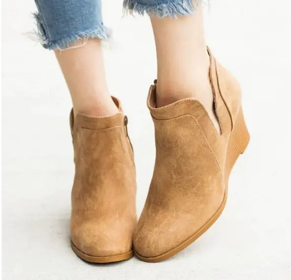 Classic Roman Zip Boots