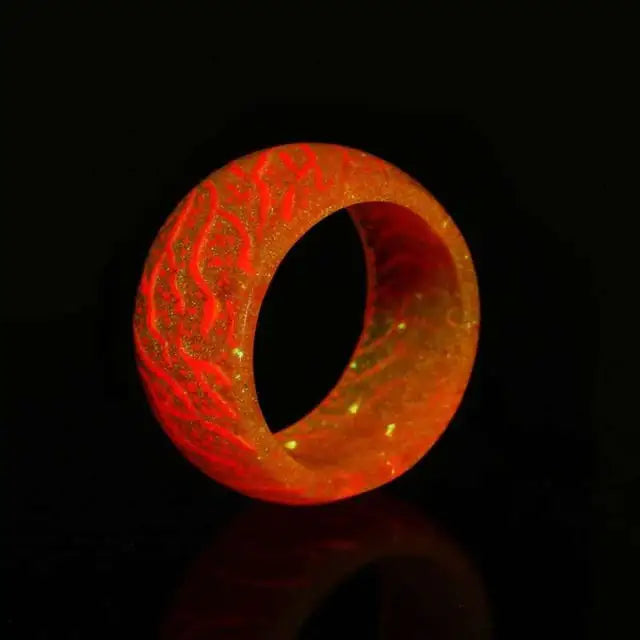 Love Glow Ring - Mesmerizing Luminescent Unisex Fashion Accessory