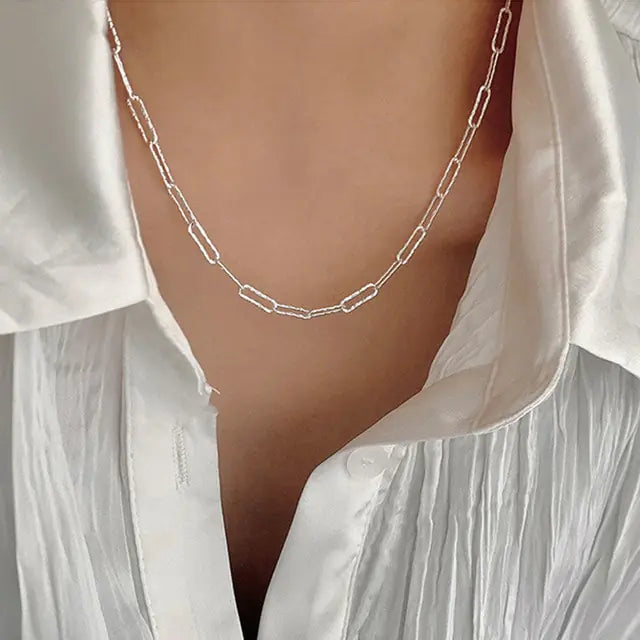 Sparkling Clavicle Chain Necklace