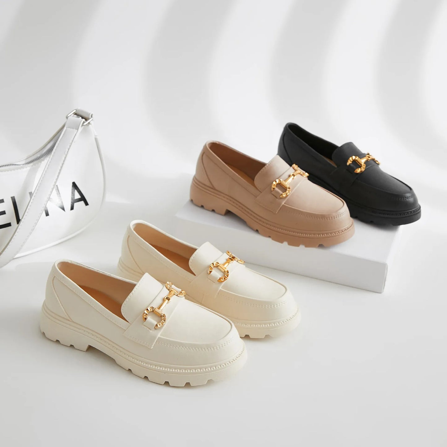 Women's Trendy & Comfortable Loafers - Cushioned Insole, Sleek Design & Versatile Fashion