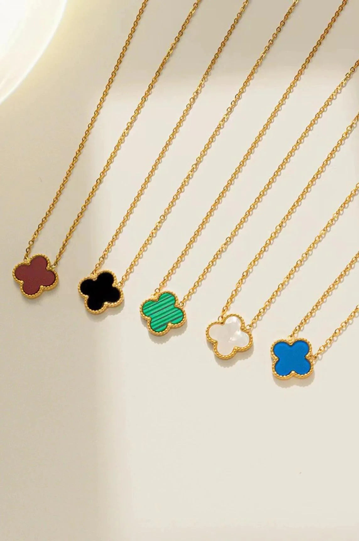 Clover Necklace - Adjustable Chain, Refined Beauty