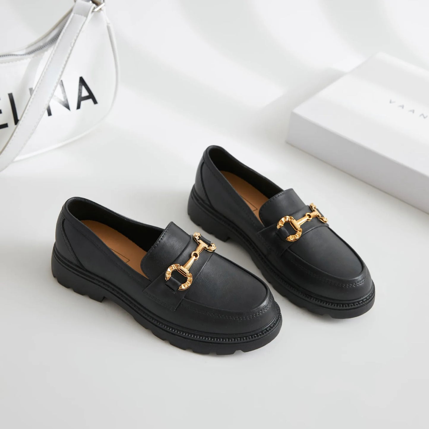 Women's Trendy & Comfortable Loafers - Cushioned Insole, Sleek Design & Versatile Fashion