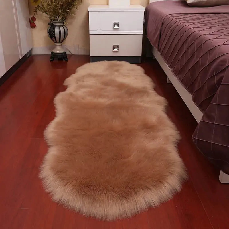 Faux Fur Carpet - Luxuriously Soft Sheepskin Rug