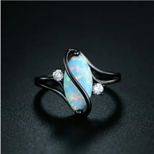 Luxurious Opal Ring - Exquisite Craftsmanship & Eternal Elegance