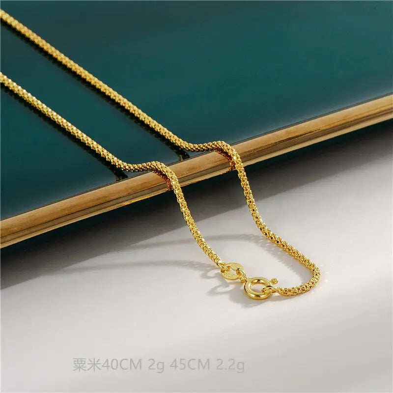 18K Gold Plated Sparkling Necklace - Elegant & Durable